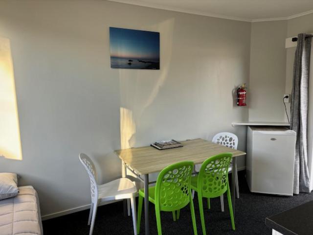 Kiwi Cabins Tapu 외부 사진